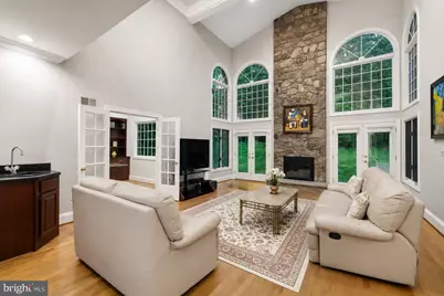 1172 Robindale Drive, Great Falls, VA 22066 - Photo 23