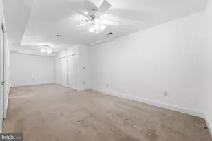 1172 Robindale Dr, Great Falls, VA 22066 - Photo 43