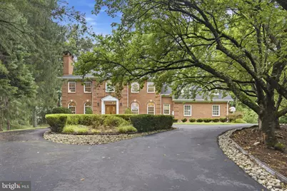 1172 Robindale Drive, Great Falls, VA 22066 - Photo 85