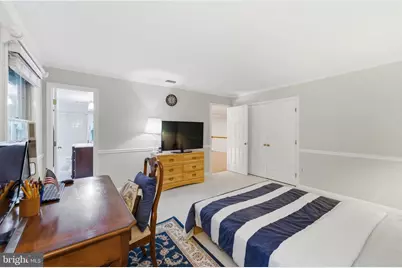 1172 Robindale Drive, Great Falls, VA 22066 - Photo 55