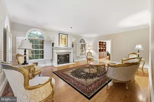 1172 Robindale Dr, Great Falls, VA 22066 - Photo 31