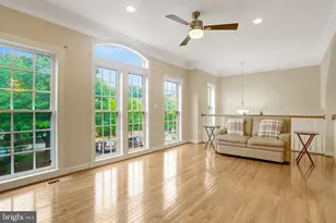 4694 Helen Winter Terrace, Alexandria, VA 22312 - Photo 5