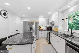 1606 Montmorency Dr, Vienna, VA 22182 - Photo 13