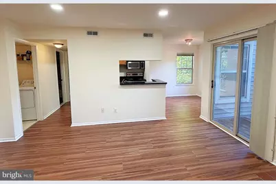 11653 Gas Light Court #H, Reston, VA 20190 - Photo 5