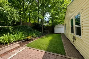 8804 Strause Ct, Springfield, VA 22153 - Photo 47