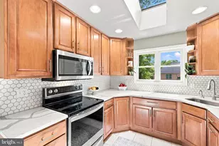 3123 Worthington Cir, Falls Church, VA 22044 - Photo 13