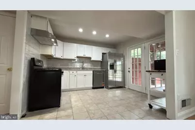 5602 Kings Park Drive, Springfield, VA 22151 - Photo 3
