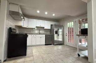 5602 Kings Park Dr, Springfield, VA 22151 - Photo 3
