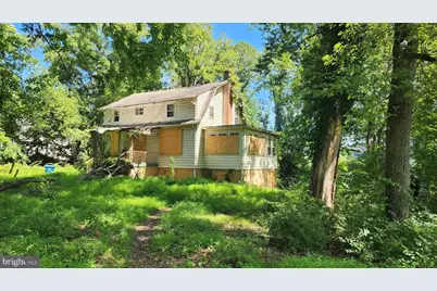 9112 Leesburg Pike, Vienna, VA 22182 - Photo 1