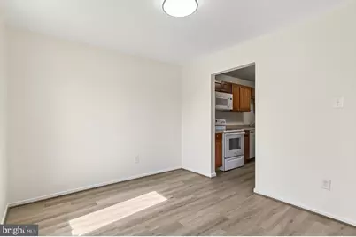 503 Florida Avenue #104, Herndon, VA 20170 - Photo 17