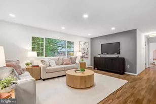 5002 Gainsborough Dr, Fairfax, VA 22032 - Photo 5