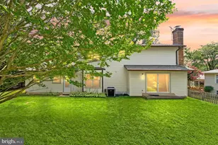 8902 Huxley Ct, Springfield, VA 22153 - Photo 67