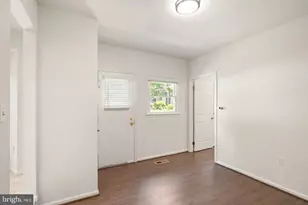 8902 Huxley Ct, Springfield, VA 22153 - Photo 43