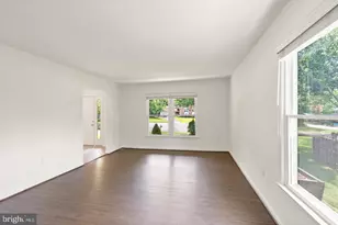 8902 Huxley Ct, Springfield, VA 22153 - Photo 61