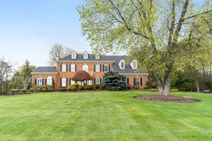 16701 Cedar Post Ct, Centreville, VA 20120 - Photo 3