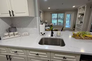 5573 Seminary Rd, Falls Church, VA 22041 - Photo 9