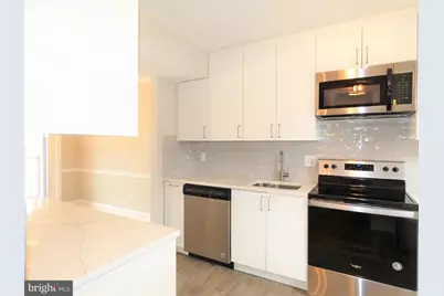 4128 Hamlin Court, Chantilly, VA 20151 - Photo 9