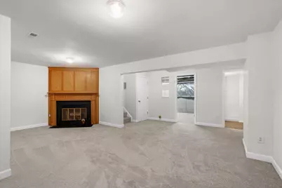 10637 Alison Drive, Burke, VA 22015 - Photo 5