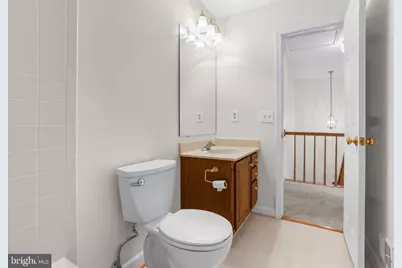 10637 Alison Drive, Burke, VA 22015 - Photo 19
