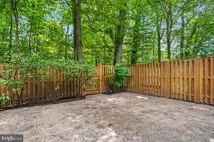 10637 Alison Dr, Burke, VA 22015 - Photo 33
