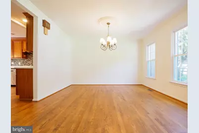 9614 Locust Hill Drive, Great Falls, VA 22066 - Photo 11