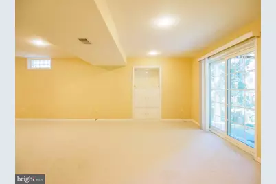 9614 Locust Hill Drive, Great Falls, VA 22066 - Photo 33