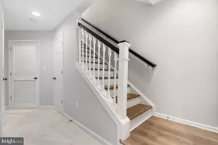 8850 Ashgrove House Ln, Vienna, VA 22182 - Photo 31