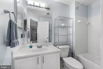 8850 Ashgrove House Lane #101, Vienna, VA 22182 - Photo 27
