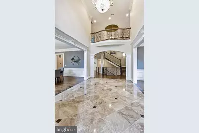 936 Kimberwicke Rd, McLean, VA 22102 - Photo 9