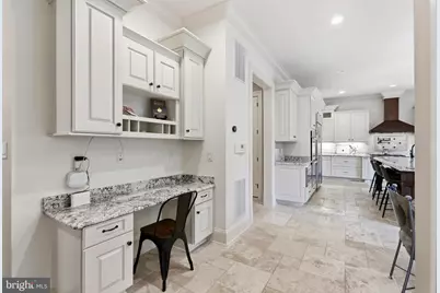 936 Kimberwicke Rd, McLean, VA 22102 - Photo 19