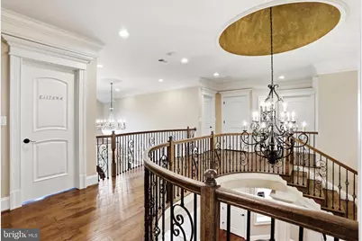 936 Kimberwicke Rd, McLean, VA 22102 - Photo 29