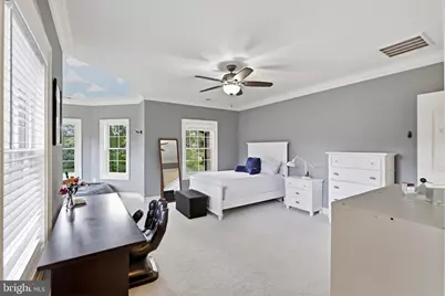 936 Kimberwicke Rd, McLean, VA 22102 - Photo 45