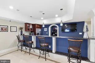 936 Kimberwicke Rd, McLean, VA 22102 - Photo 5