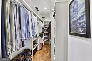 936 Kimberwicke Rd, McLean, VA 22102 - Photo 37