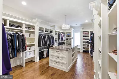 936 Kimberwicke Rd, McLean, VA 22102 - Photo 35