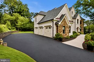 936 Kimberwicke Rd, McLean, VA 22102 - Photo 71