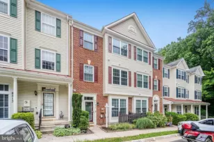 8315 Sanderling Way, Lorton, VA 22079 - Photo 3