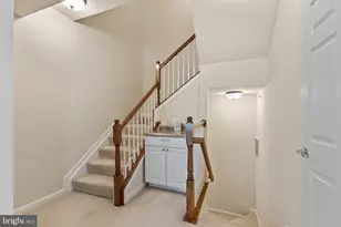 7035 Huntley Run Pl, Alexandria, VA 22306 - Photo 19