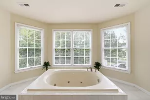 2725 Oldewood Dr, Falls Church, VA 22043 - Photo 37