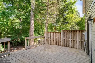1624 Sierra Woods Dr, Reston, VA 20194 - Photo 37