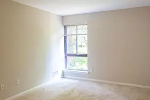 11240 Chestnut Grove Square, Reston, VA 20190 - Photo 21