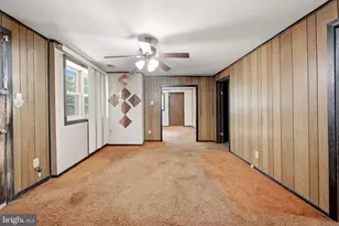5904 Carver Pl, Falls Church, VA 22041 - Photo 13