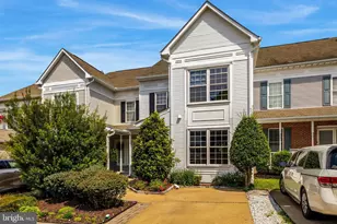 13112 Hearthside Ln, Fairfax, VA 22033 - Photo 1