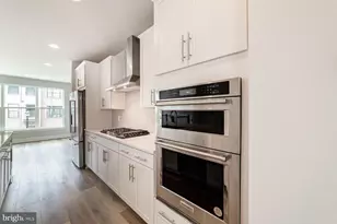6227 Almerico Pl, Alexandria, VA 22312 - Photo 9