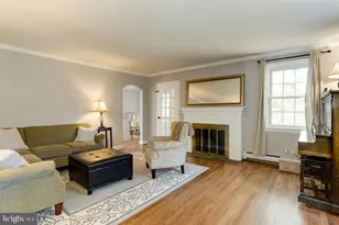 3460 Washington Dr, Falls Church, VA 22041 - Photo 3