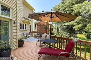 7606 Davis Field Ln, Springfield, VA 22153 - Photo 49