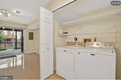 7427 Salford Court, Alexandria, VA 22315 - Photo 5