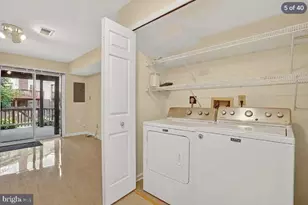 7427 Salford Ct, Alexandria, VA 22315 - Photo 5