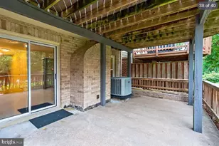 7427 Salford Ct, Alexandria, VA 22315 - Photo 35