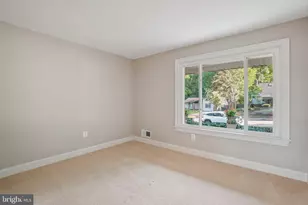 4339 Stream Bed Way, Alexandria, VA 22306 - Photo 15